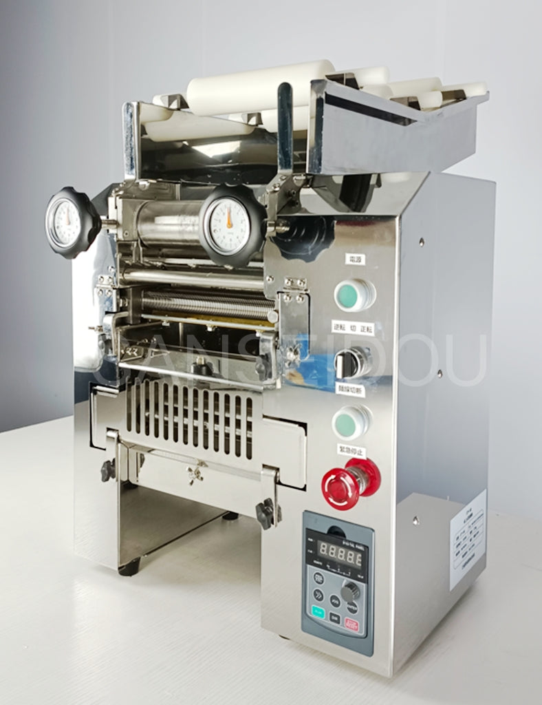 Noodle machine